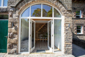 Stunning stone coach house